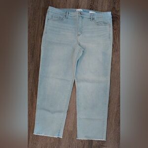 Frayed Raw Hem Light Wash High Rise Straight Denim Jeans Size 16 Flat Front Chic